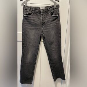 Evereve Ever Straight Jeans 
Cropped length, raw edge, Size 31